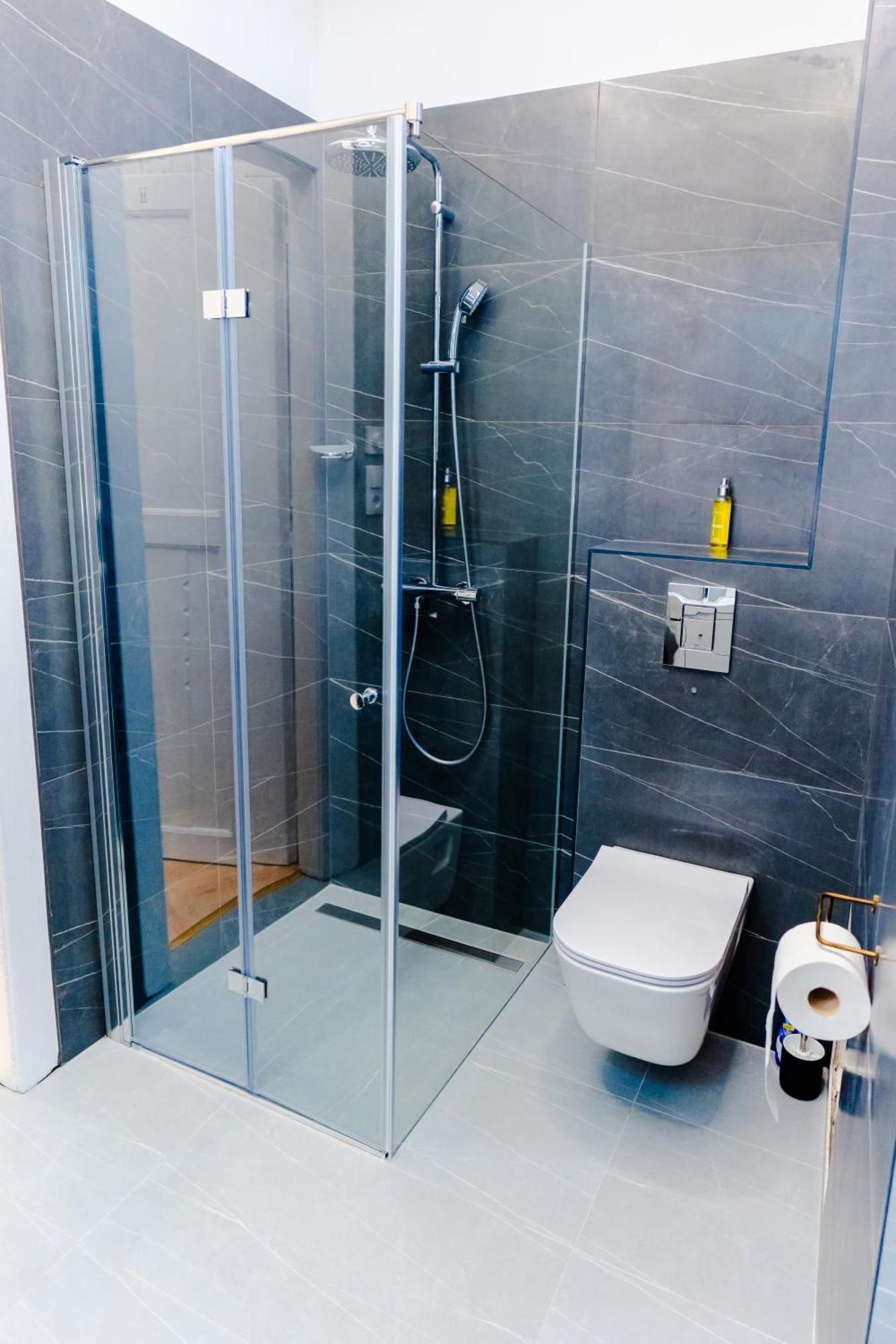 Apartment 2 Bedrooms And Living Your Modern In *