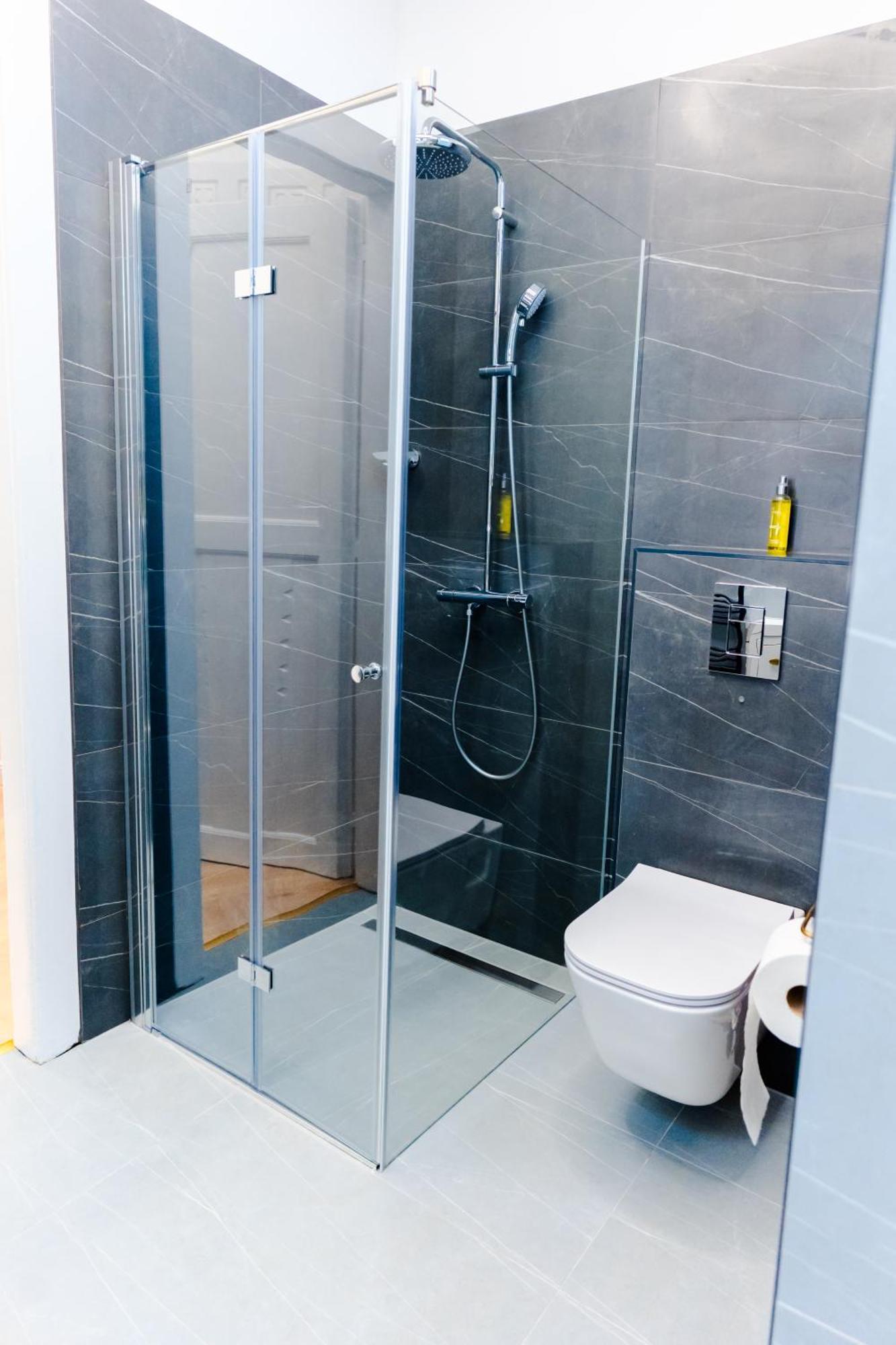 Apartment 2 Bedrooms And Living Your Modern In *