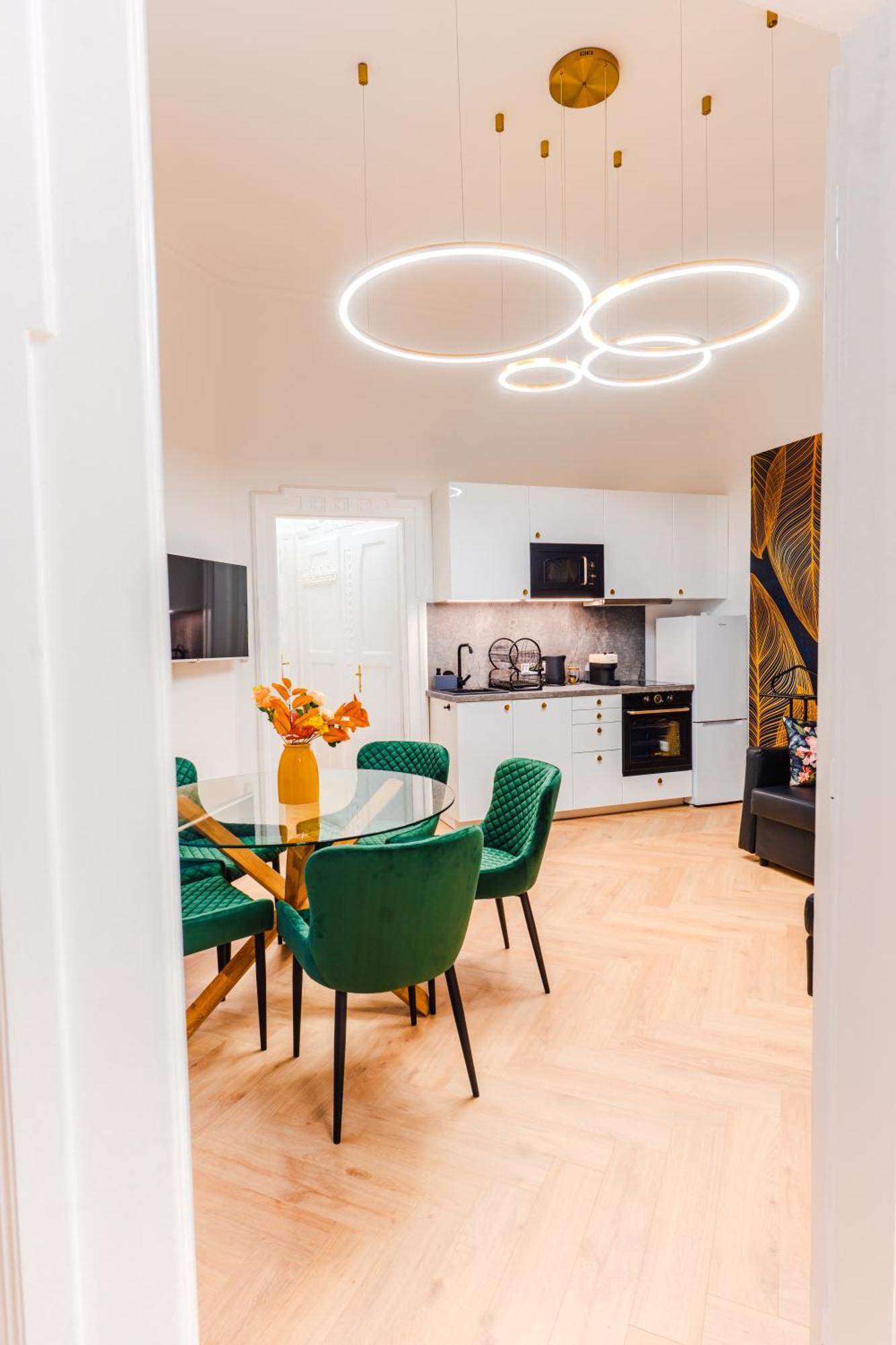 Apartment 2 Bedrooms And Living Your Modern In