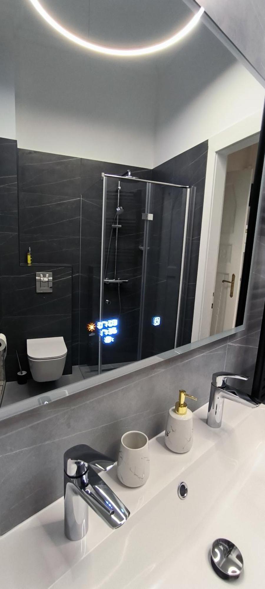 2 Bedrooms And Living Your Modern In Budapest