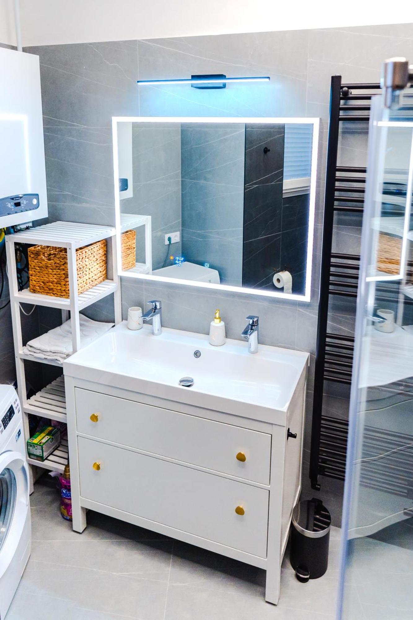 Apartment 2 Bedrooms And Living Your Modern In